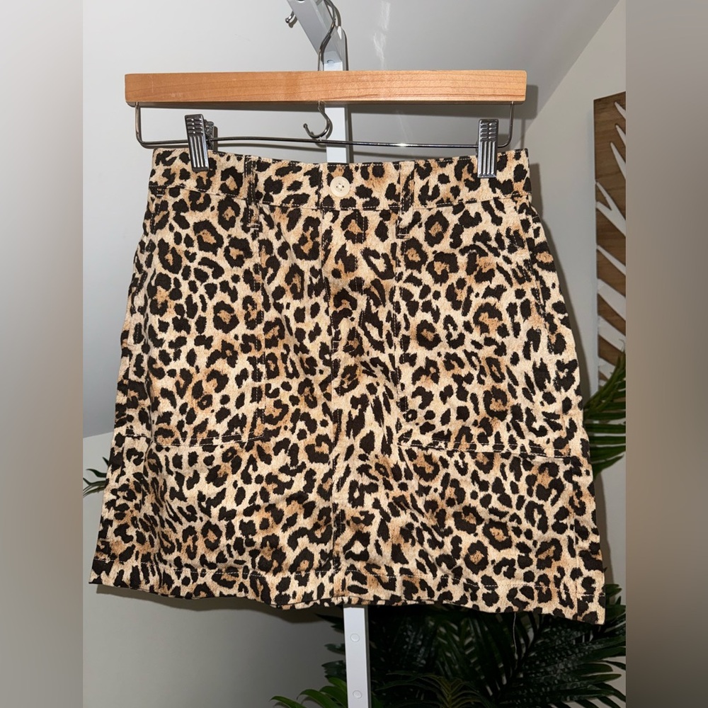 NWT J.Crew Utility Leopard Cotton Zip‎ Mini Skirt BK714 , size 6